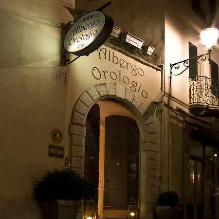 Hotel Orologio 3*