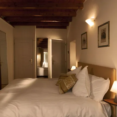 アルベルゴ オロロジオ ホテル ブレシア