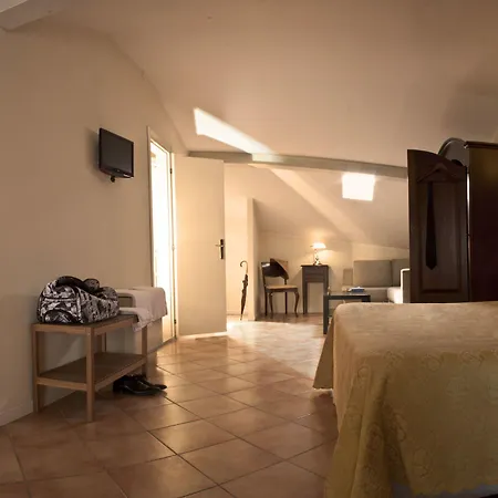 アルベルゴ オロロジオ 3*