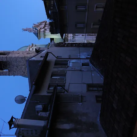 アルベルゴ オロロジオ ホテル ブレシア