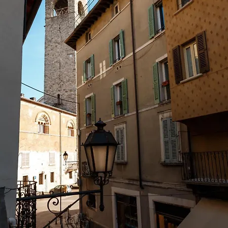 アルベルゴ オロロジオ ホテル ブレシア