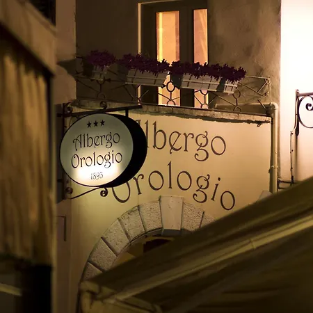アルベルゴ オロロジオ ホテル