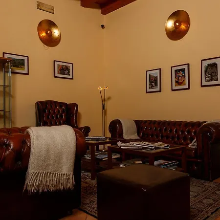 アルベルゴ オロロジオ ホテル 3*