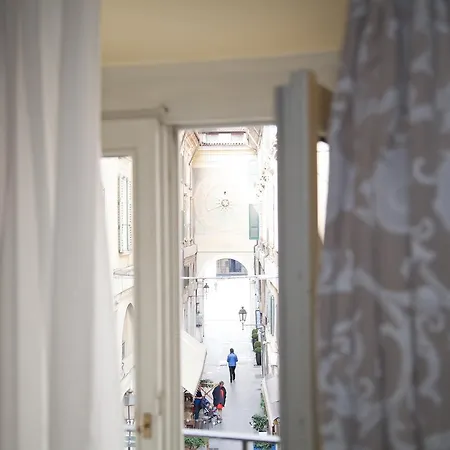 アルベルゴ オロロジオ ブレシア