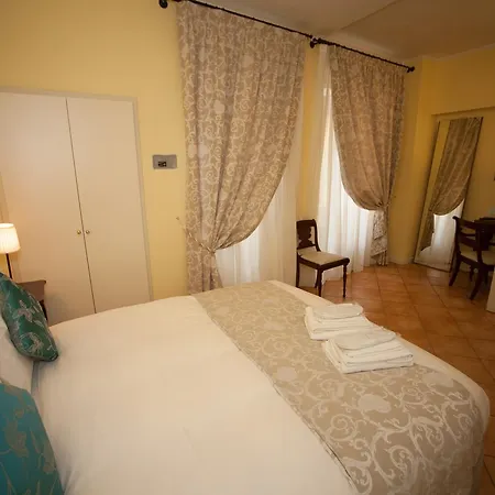 Orologio Ξενοδοχείο