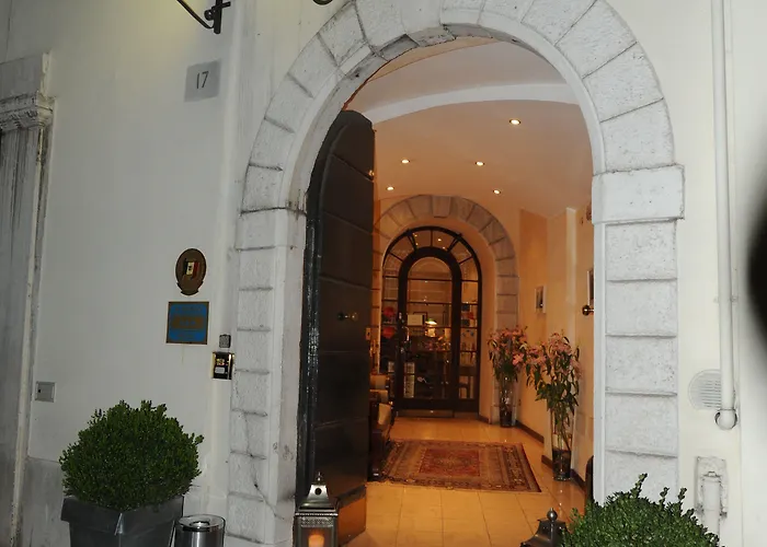Orologio Hotel